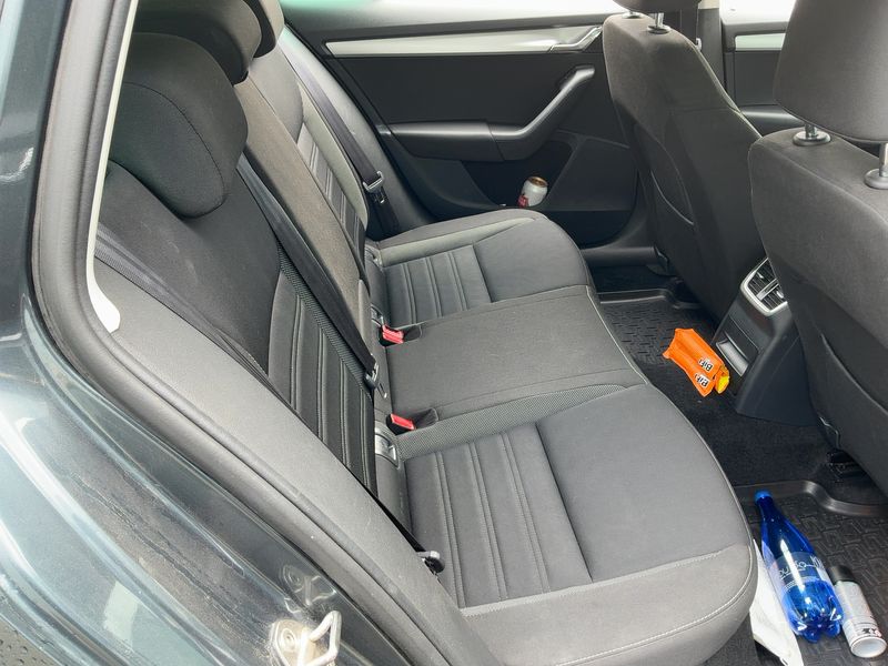 Skoda Octavia 1.5 TSI ACT Ambition — zdjęcie 14