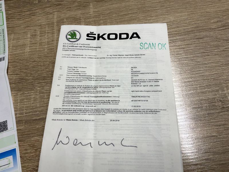 Skoda Octavia 1.5 TSI ACT Ambition — zdjęcie 16