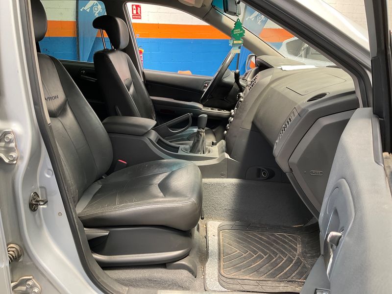 Ssangyong Kyron 200 Xdi Comfort 4WD — zdjęcie 3
