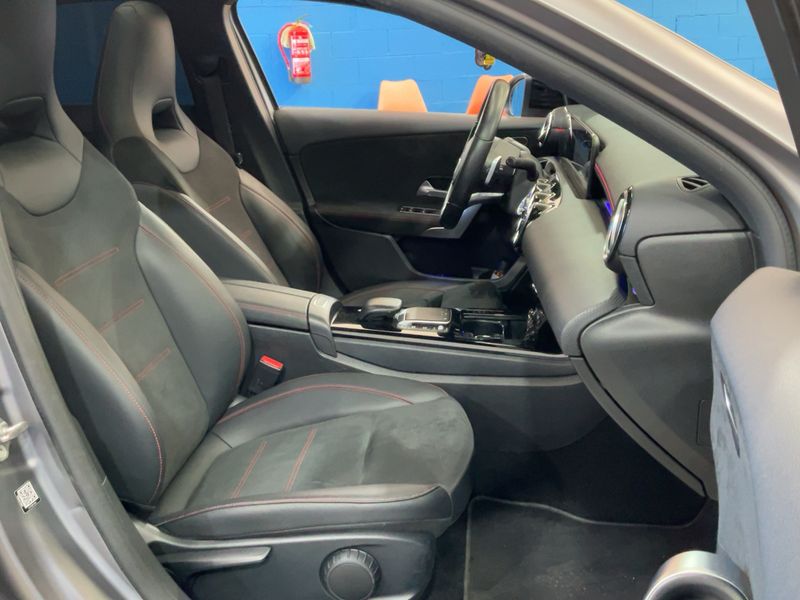 Mercedes-Benz A-Klasse A 180 d AMG Line 2021 – снимка 16