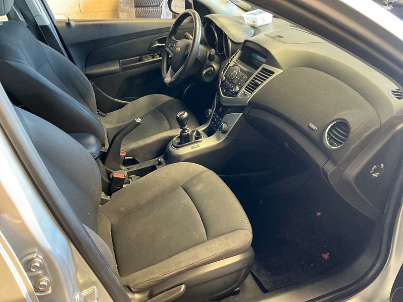 Chevrolet Cruze 1.6 LT — zdjęcie 3