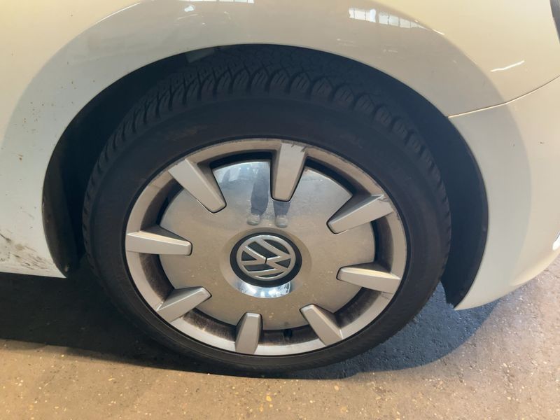 Volkswagen Beetle 1.2 TSI Design 2014 – снимка 11