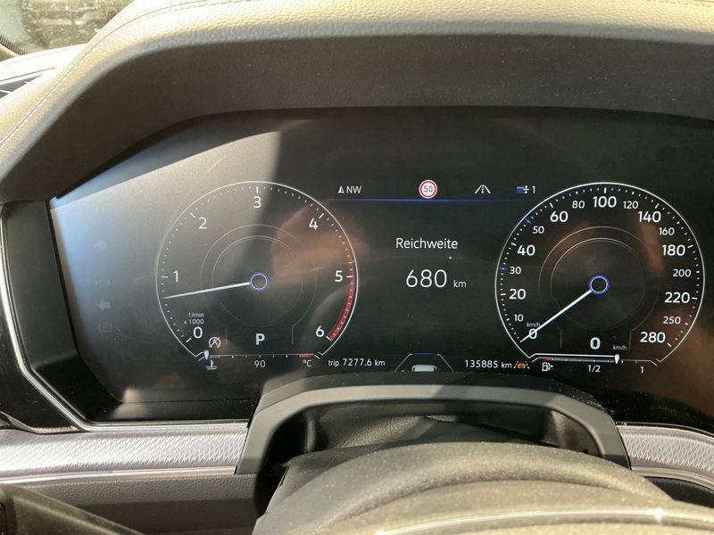 Volkswagen Touareg 3.0 V6 TDI R-Line 4Motion — zdjęcie 13