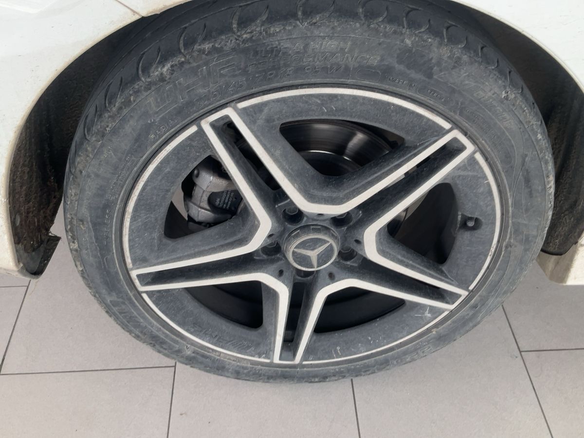 Mercedes-Benz CLA-Klasse 2021 — photo 10