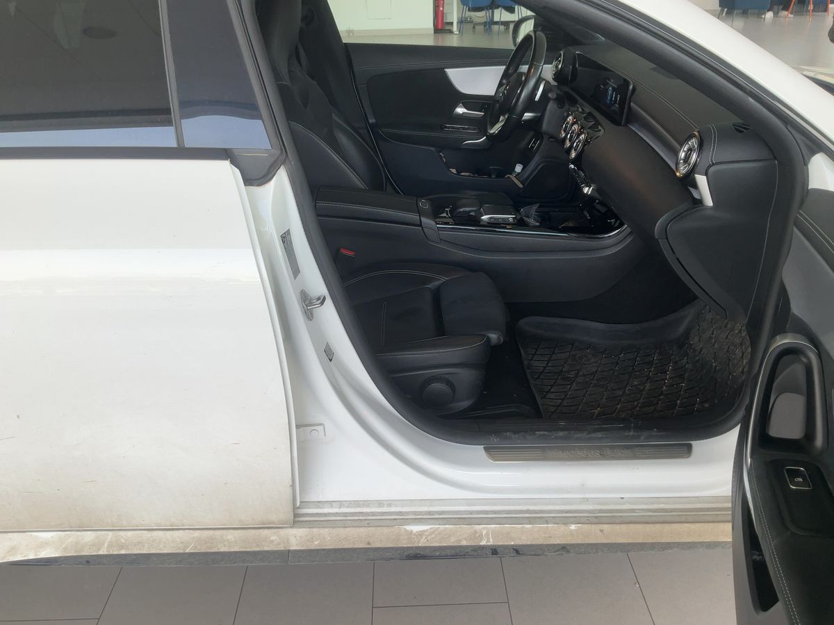 Mercedes-Benz CLA-Klasse 2021 — photo 17