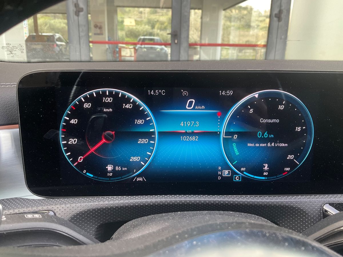 Mercedes-Benz CLA-Klasse 2021 — photo 19