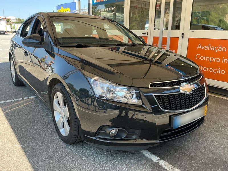 Chevrolet Cruze 2.0 Diesel LT — zdjęcie 8