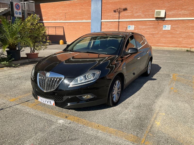 Lancia Delta 1.6 Diesel Oro