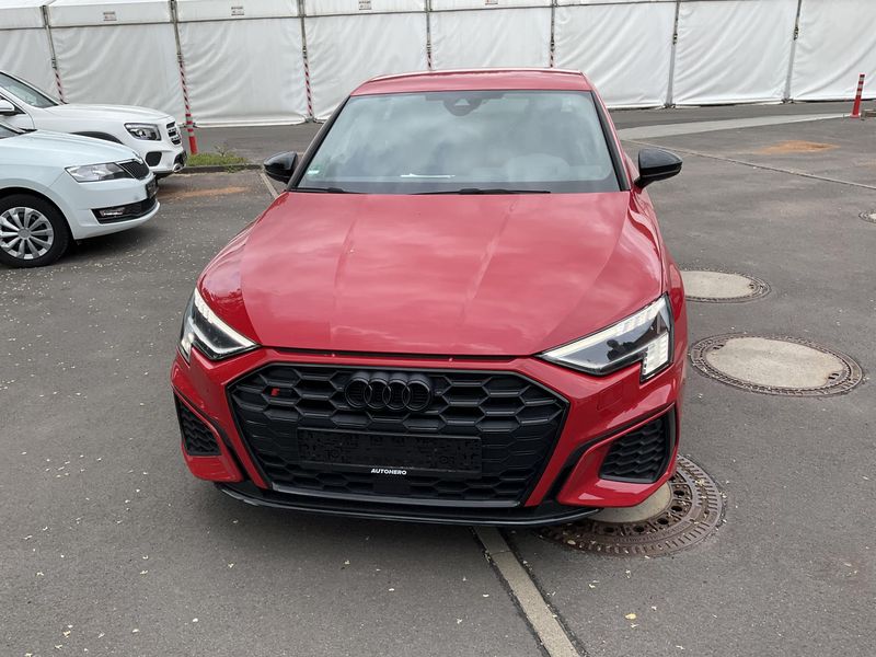 Audi S3 2.0 TFSI quattro — zdjęcie 9