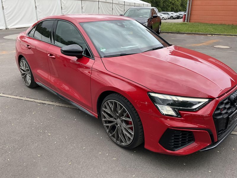Audi S3 2.0 TFSI quattro — zdjęcie 8