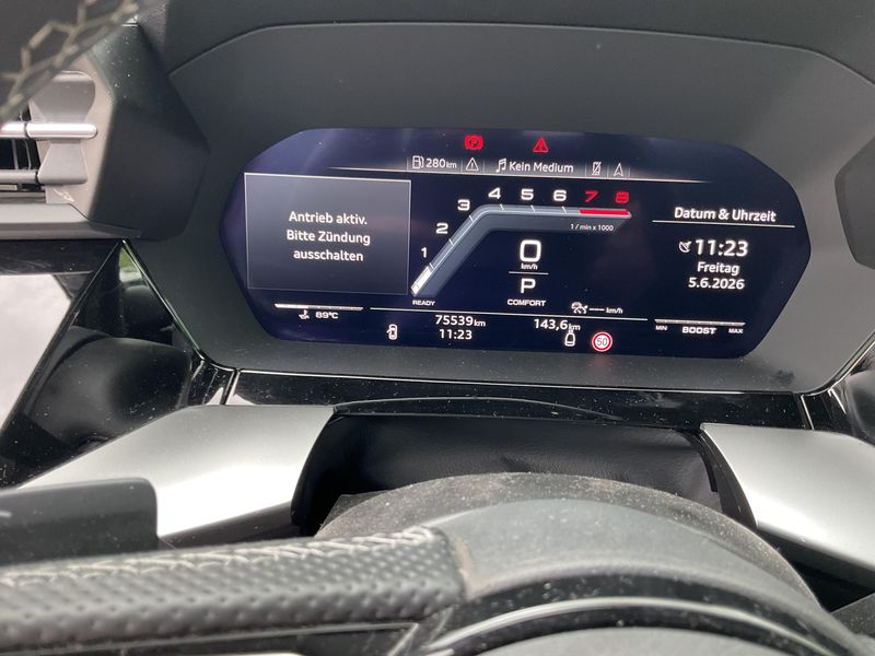 Audi S3 2.0 TFSI quattro — zdjęcie 13