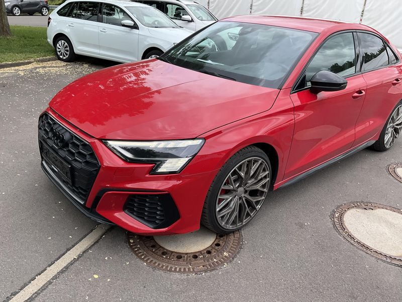 Audi S3 2.0 TFSI quattro