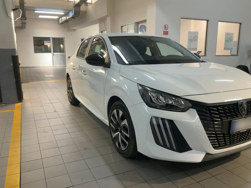 Peugeot 208 1.2 PureTech Style — zdjęcie 8
