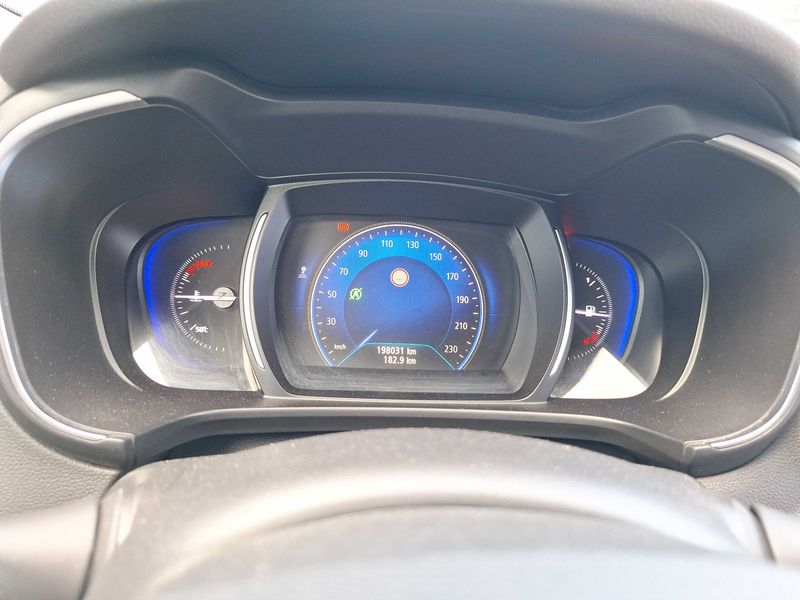 Renault Koleos 1.6 dCi Energy Intens — zdjęcie 12
