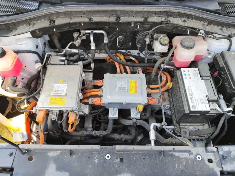 MG ZS electric drive 130 kW Comfort — zdjęcie 8