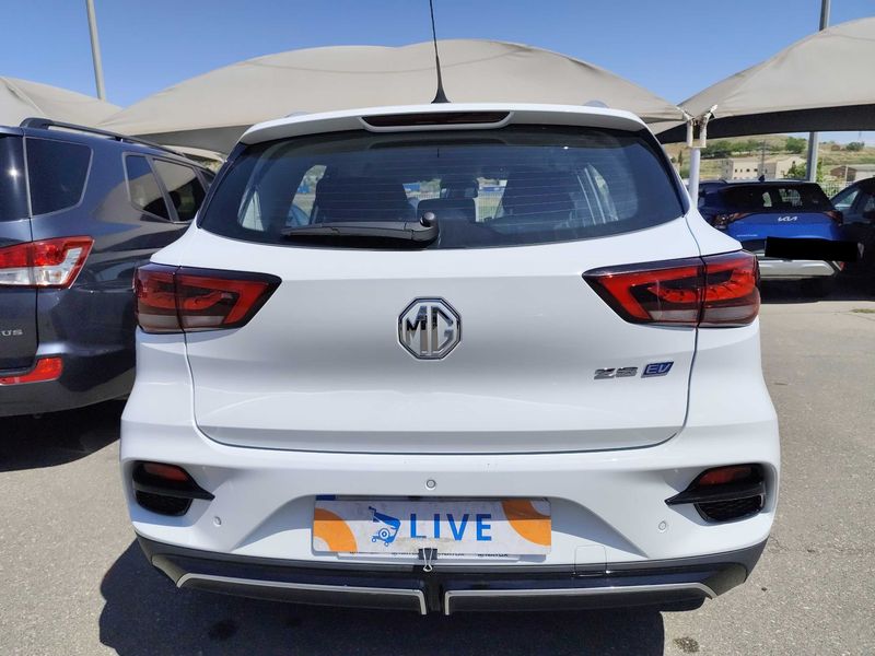 MG ZS electric drive 130 kW Comfort — zdjęcie 4