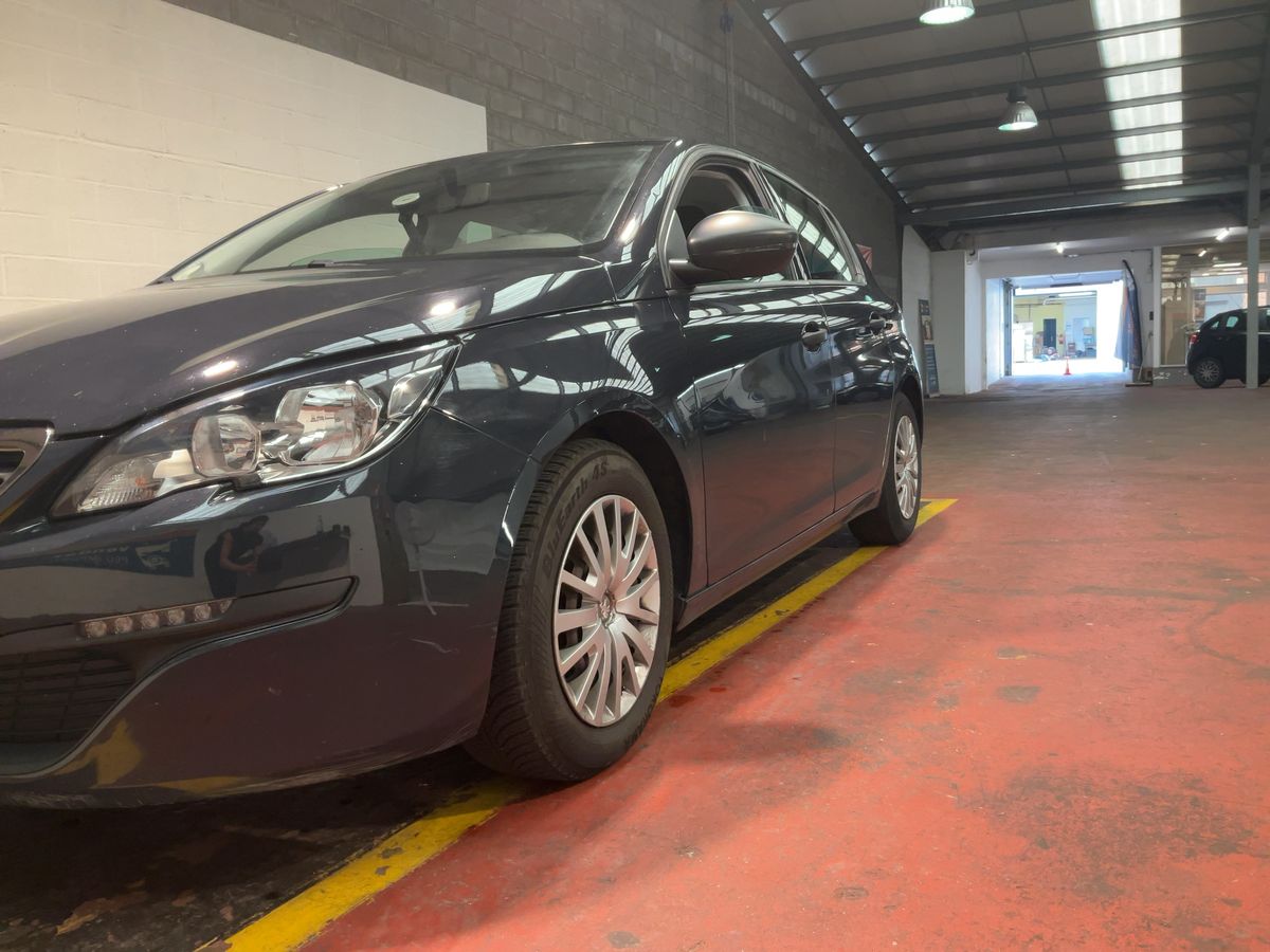 Peugeot 308 1.6 Blue-HDi Access