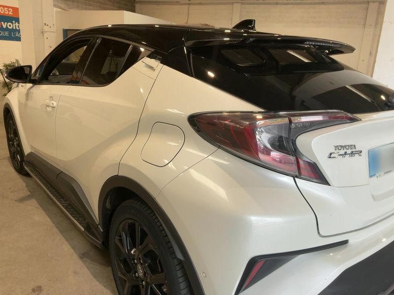 Toyota C-HR 1.8 Hybrid Graphic — zdjęcie 3