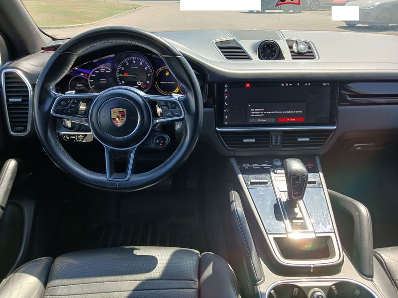 Porsche Cayenne E-Hybrid — zdjęcie 11