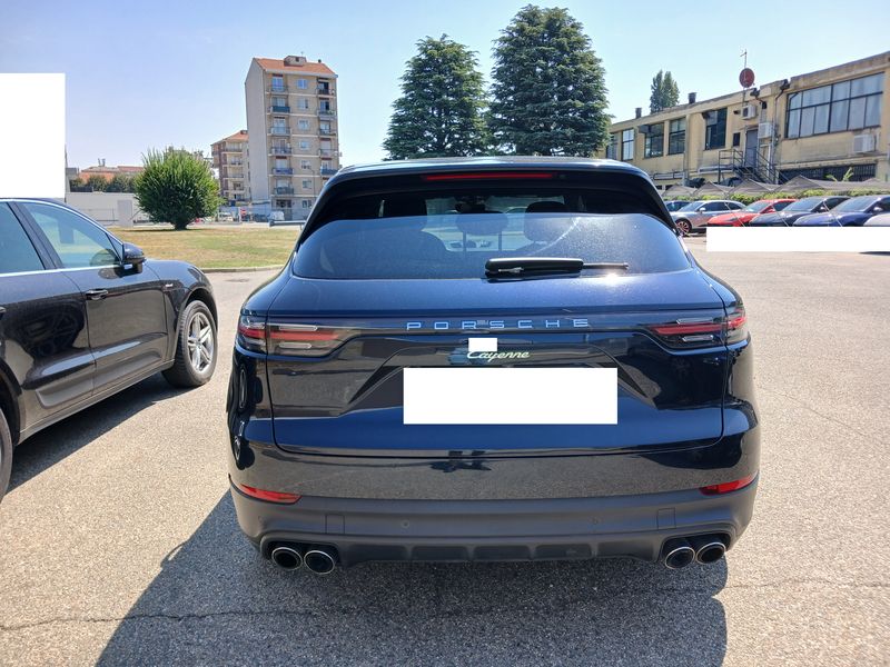 Porsche Cayenne E-Hybrid — zdjęcie 4