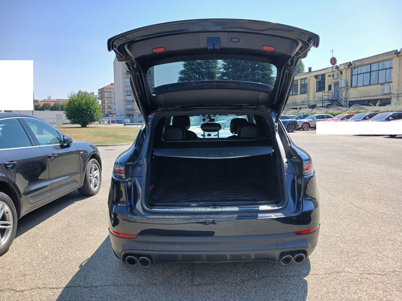 Porsche Cayenne E-Hybrid — zdjęcie 9