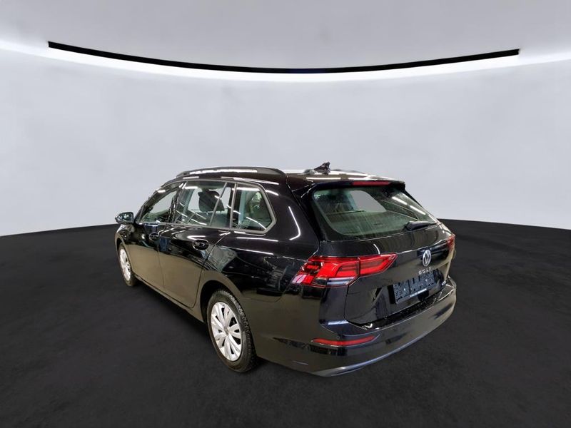 Volkswagen Golf VIII 1.5 eTSI ACT Life — zdjęcie 3