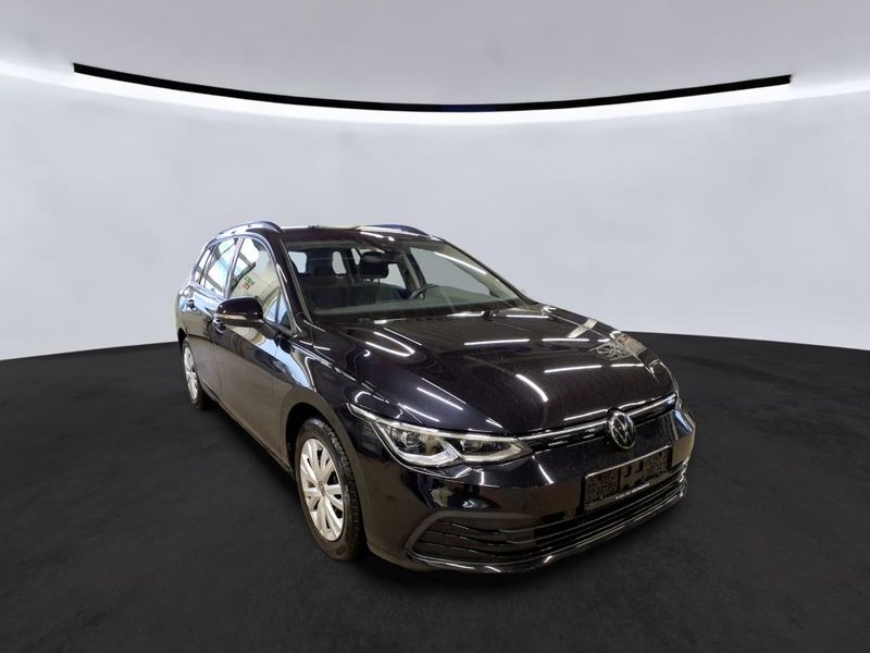 Volkswagen Golf VIII 1.5 eTSI ACT Life — zdjęcie 13