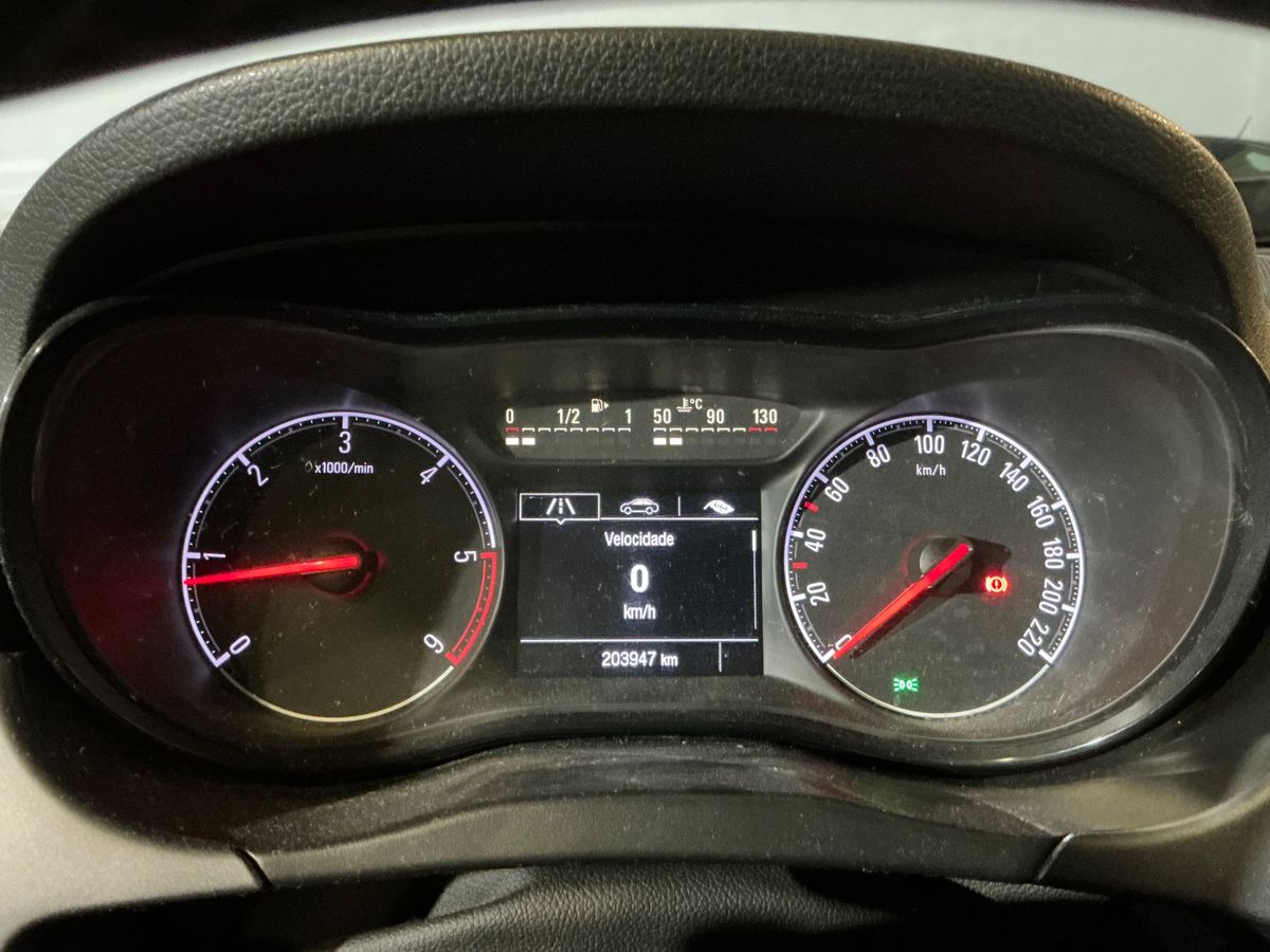 Opel Corsa 2016 — photo 19