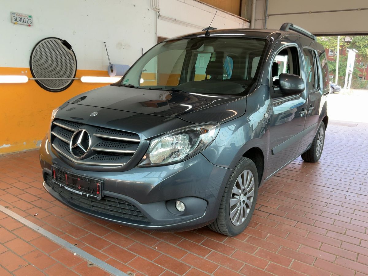 Mercedes-Benz Citan 2019 — photo 1