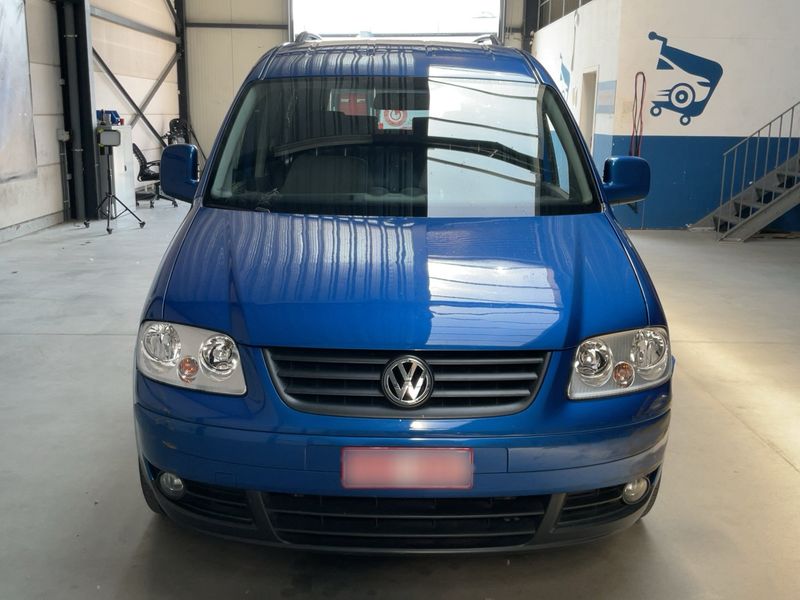 Volkswagen Caddy 1.6 Maxi Life — zdjęcie 9