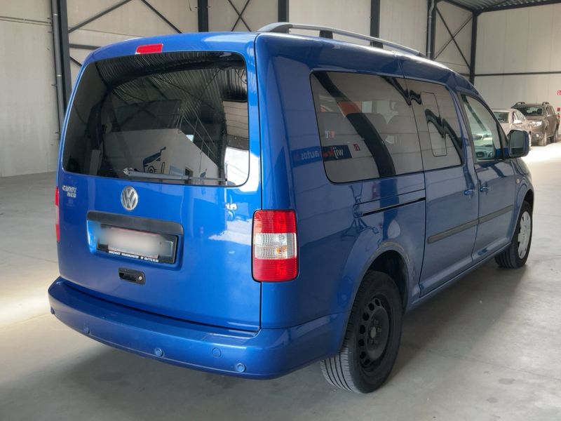 Volkswagen Caddy 1.6 Maxi Life — zdjęcie 6
