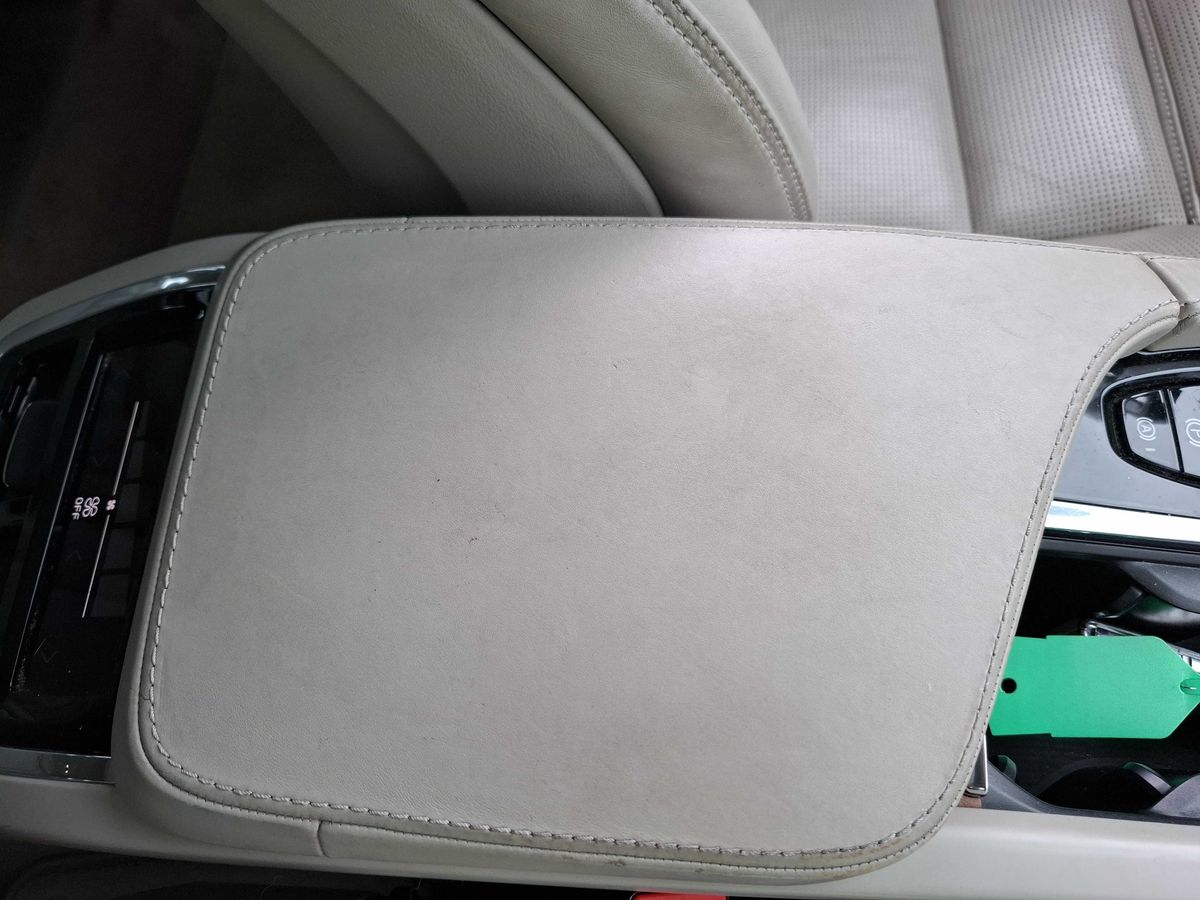 Volvo XC90 2016 — photo 69