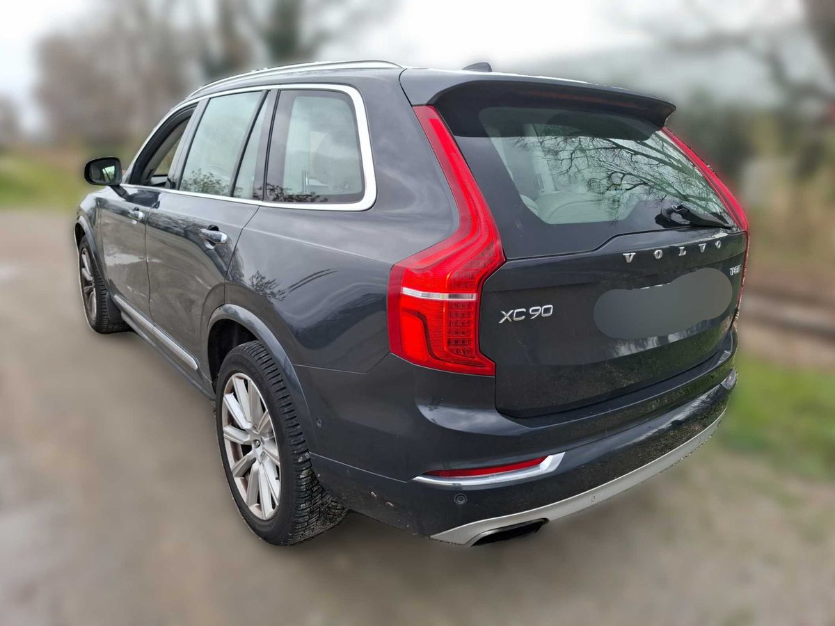 Volvo XC90 2016 — photo 4