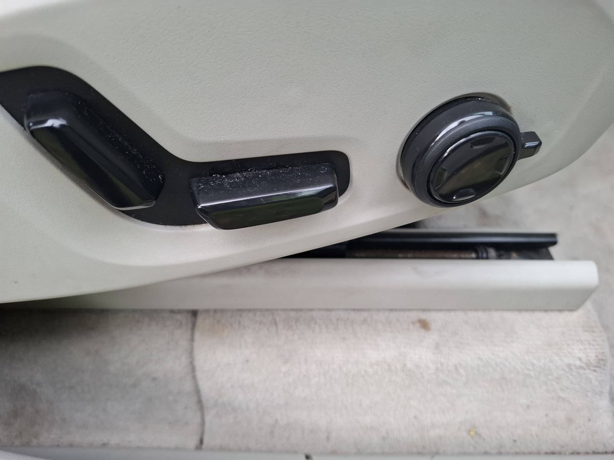 Volvo XC90 2016 — photo 33
