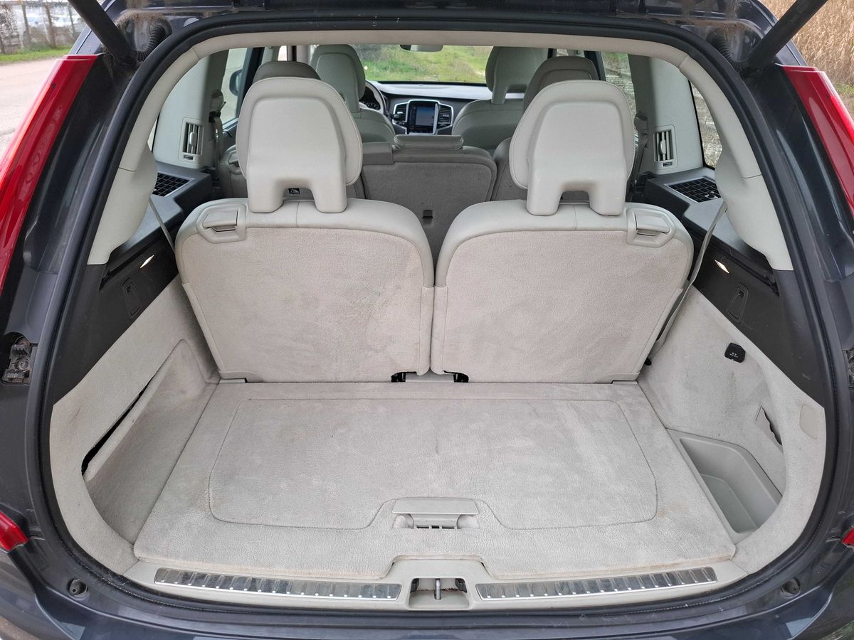 Volvo XC90 2016 — photo 10