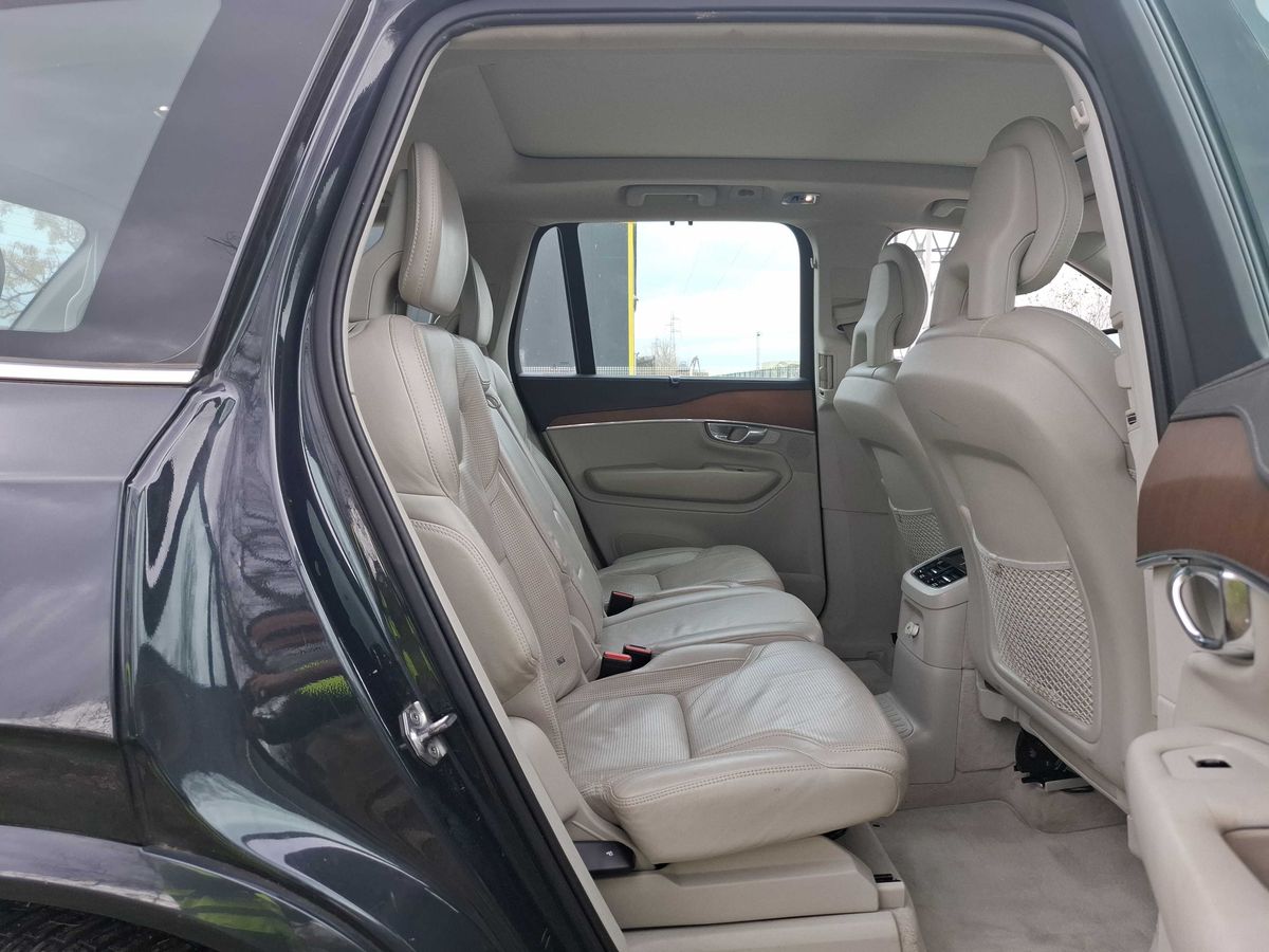 Volvo XC90 2016 — photo 15