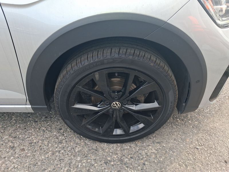 Volkswagen Taigo 1.5 TSI ACT R-Line 2024 – снимка 11
