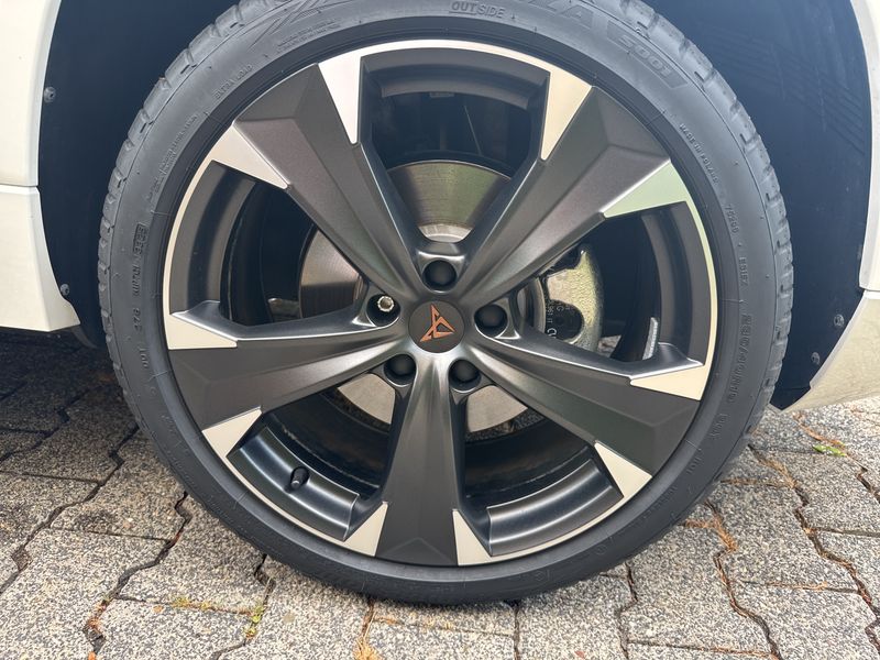 Cupra Ateca 1.5 TSI ACT — zdjęcie 19