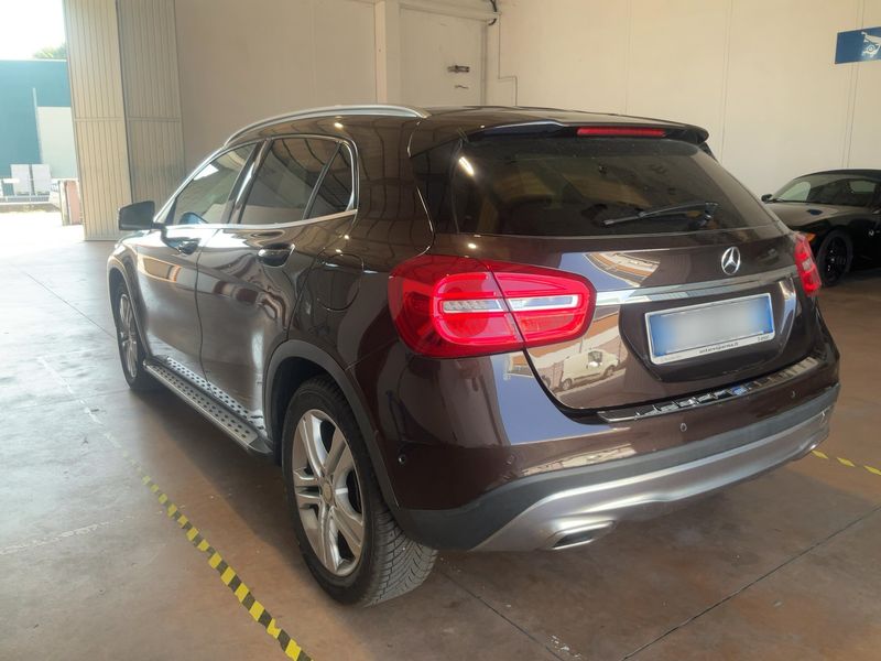 Mercedes-Benz GLA-Klasse GLA 200 d 4Matic Sport 2016 – снимка 6