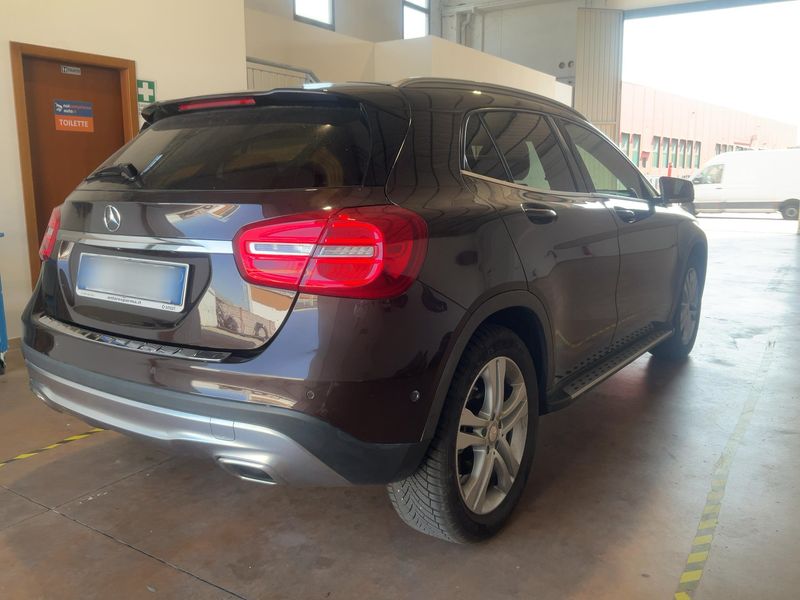 Mercedes-Benz GLA-Klasse GLA 200 d 4Matic Sport 2016 – снимка 8