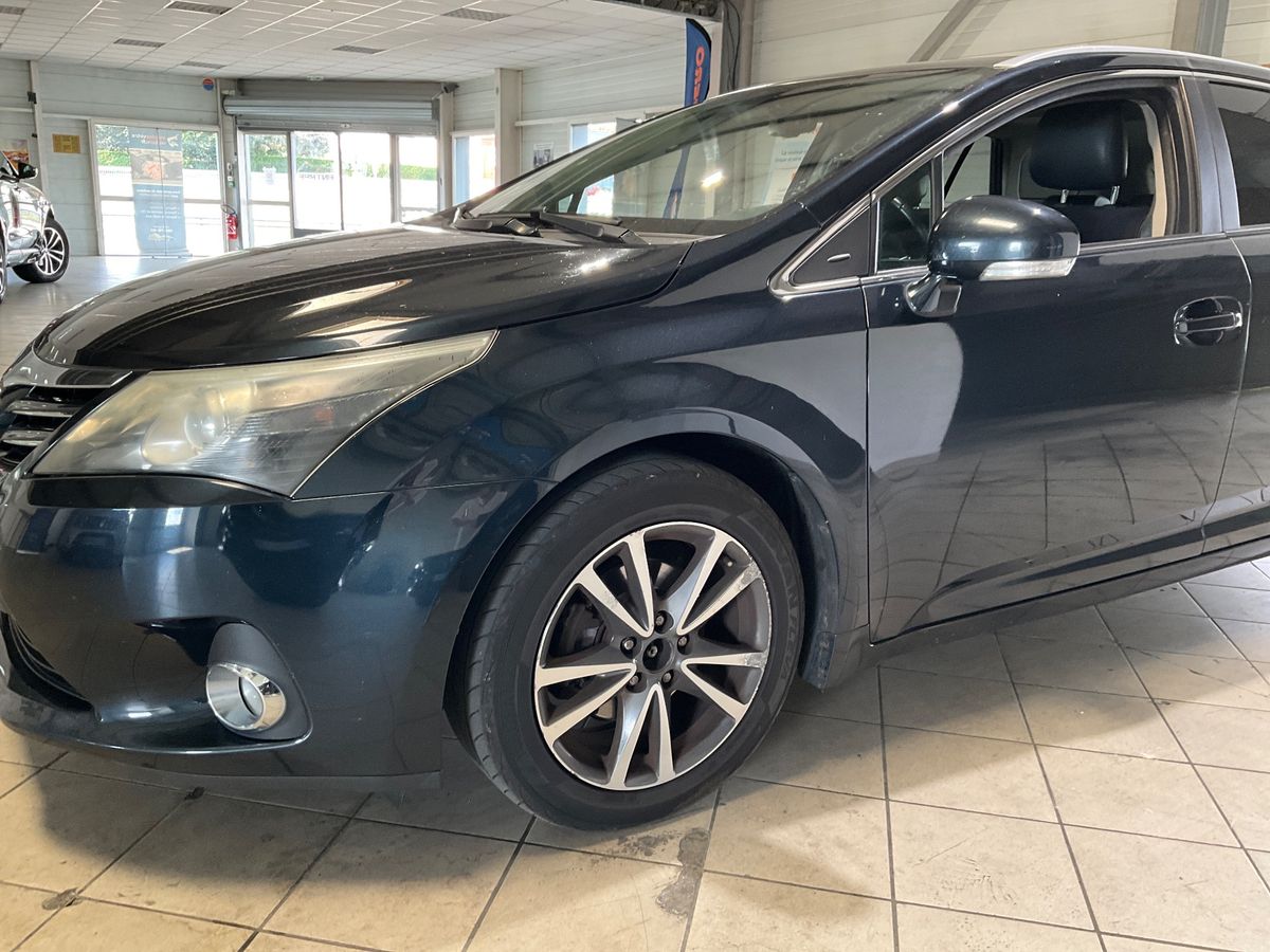 Toyota Avensis 2.0 D-4D Active
