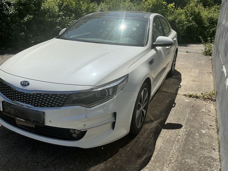 Kia Optima 1.7 CRDi Spirit — zdjęcie 2