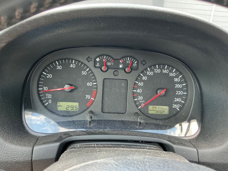 Volkswagen Bora 1.6 Comfortline — zdjęcie 4