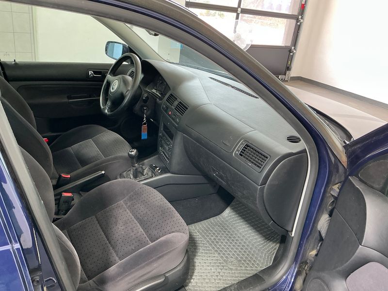 Volkswagen Bora 1.6 Comfortline — zdjęcie 3