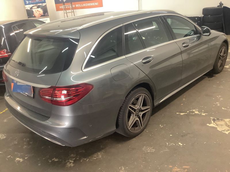 Mercedes-Benz C-Klasse C 220 d T AMG Line 2018 – снимка 8