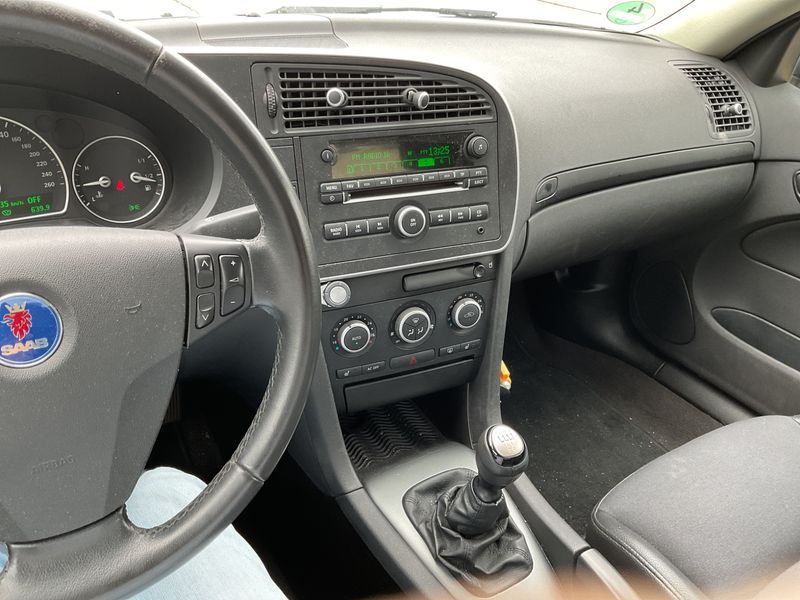 Saab 9-3 1.8 Linear — zdjęcie 6