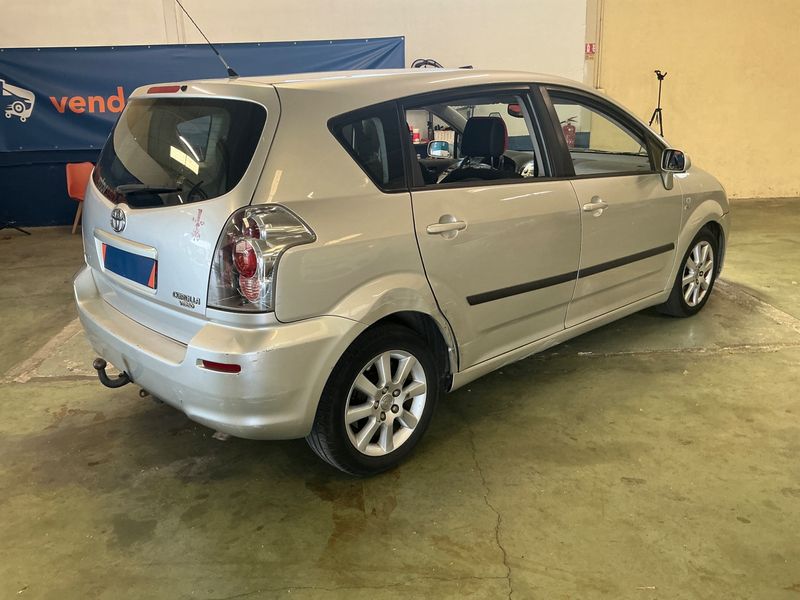 Toyota Corolla Verso 2.0 D-4D Sol — zdjęcie 2