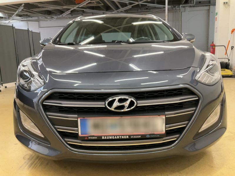 Hyundai i30 1.6 GDI Premium 2015 – снимка 14