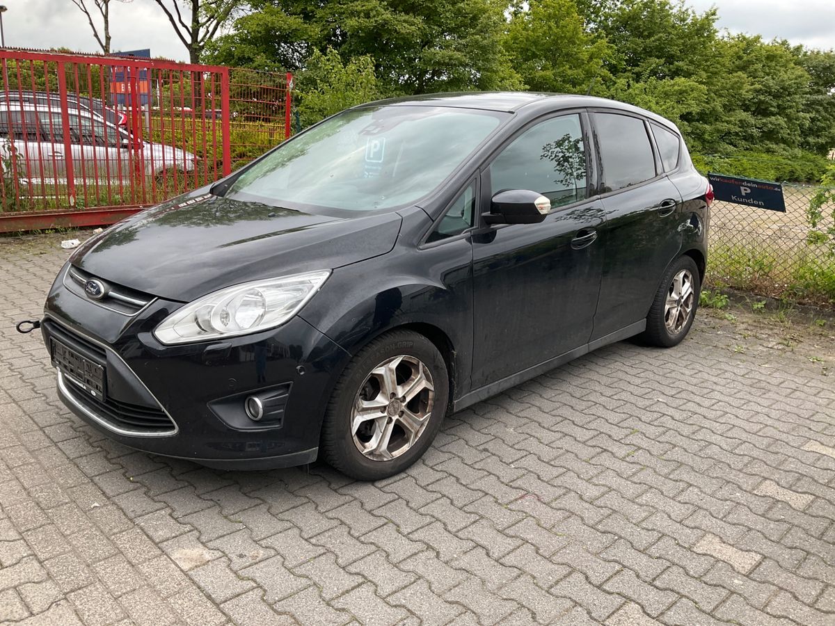 Ford C-Max 2015 — photo 1