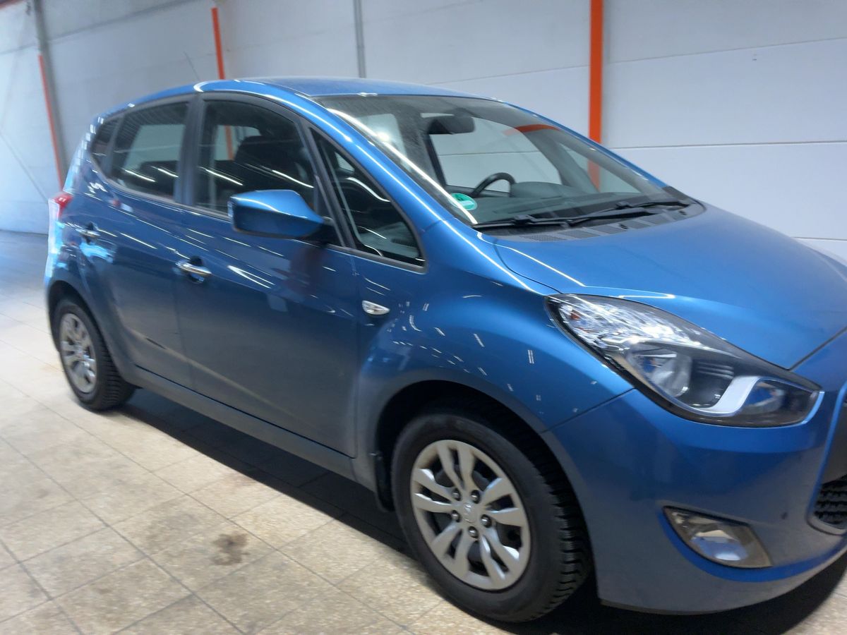 Hyundai ix20 2016 — photo 13